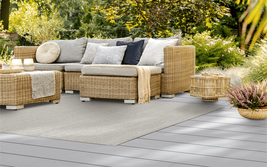CALI Decking in Glacier