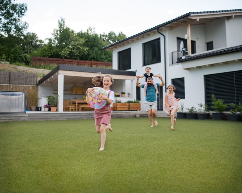 Top Ten Tips to Help Artificial Turf Last in 2024