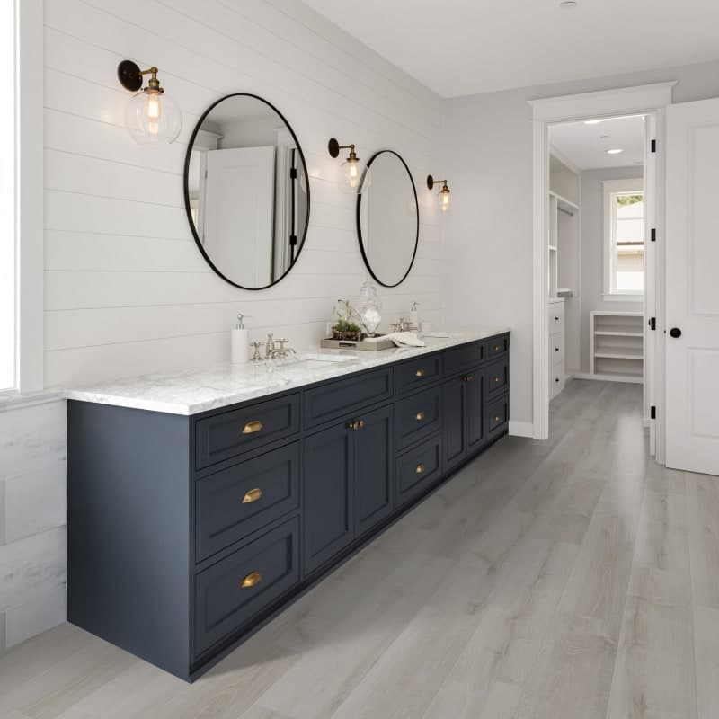 Sample - White Aspen Cali Vinyl Pro Windansea - Vinyl Plank Flooring-1