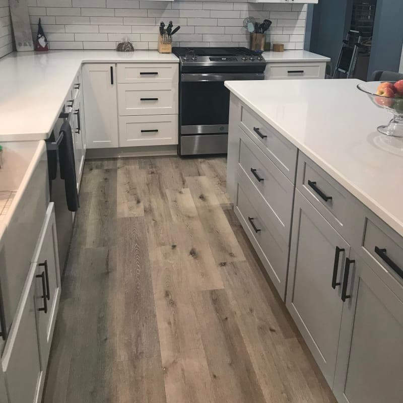 Sample - CALI Vinyl Aged Hickory Select w/ Pad-3